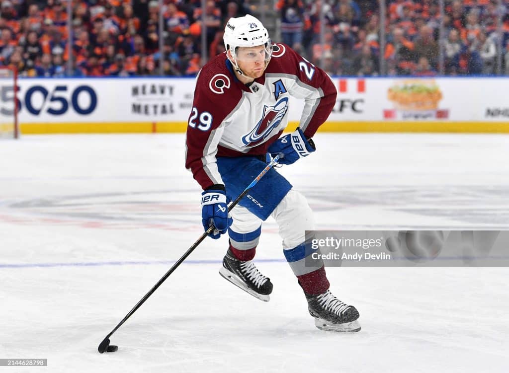 Nathan MacKinnon