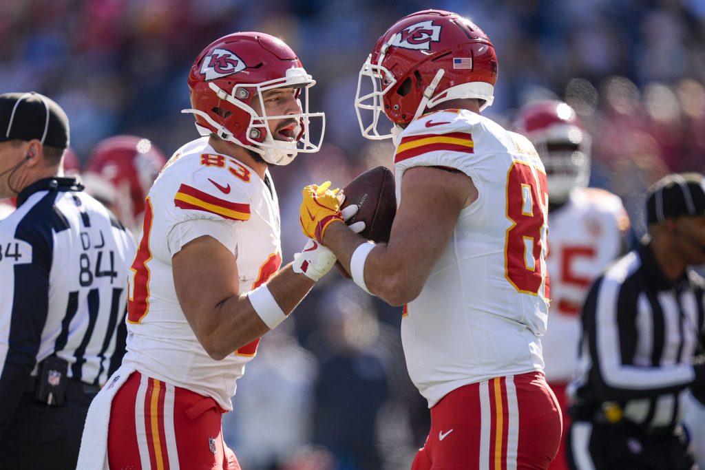 tight end texans chiefs