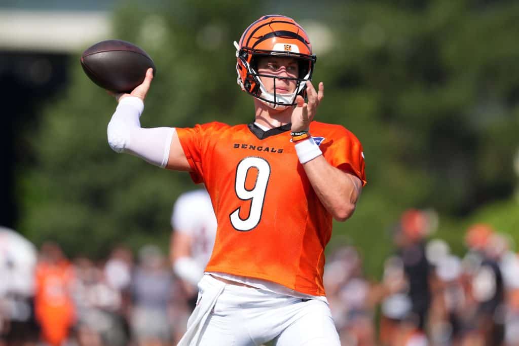 NFL Quarterback, Joe Burrow, Cincinnati Bengals