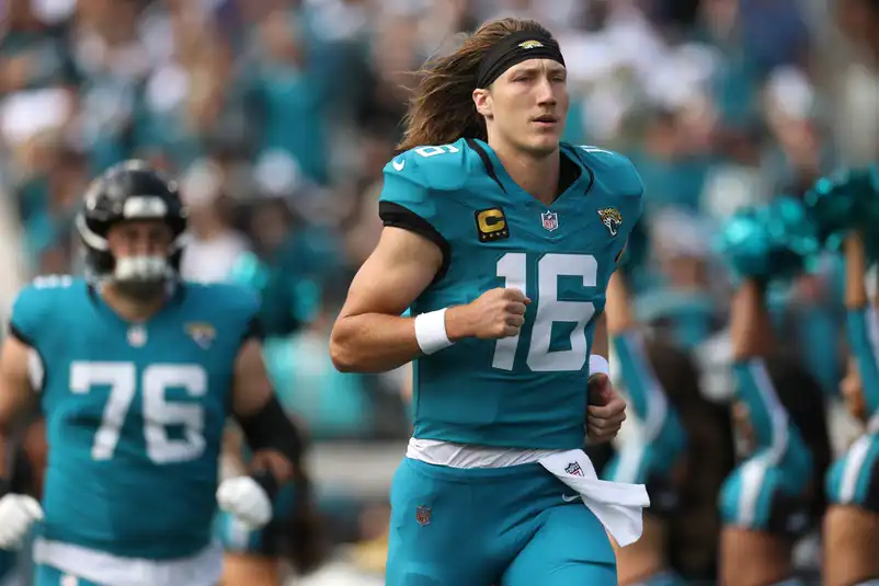 qb quarterback early adp risers fallers